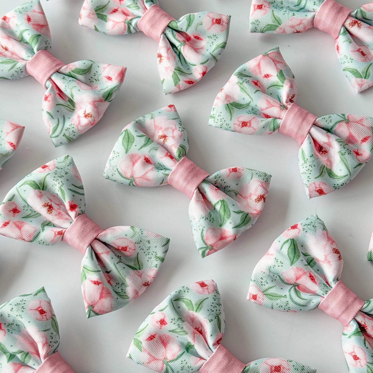 Peony Petals 🌸 – Strikje