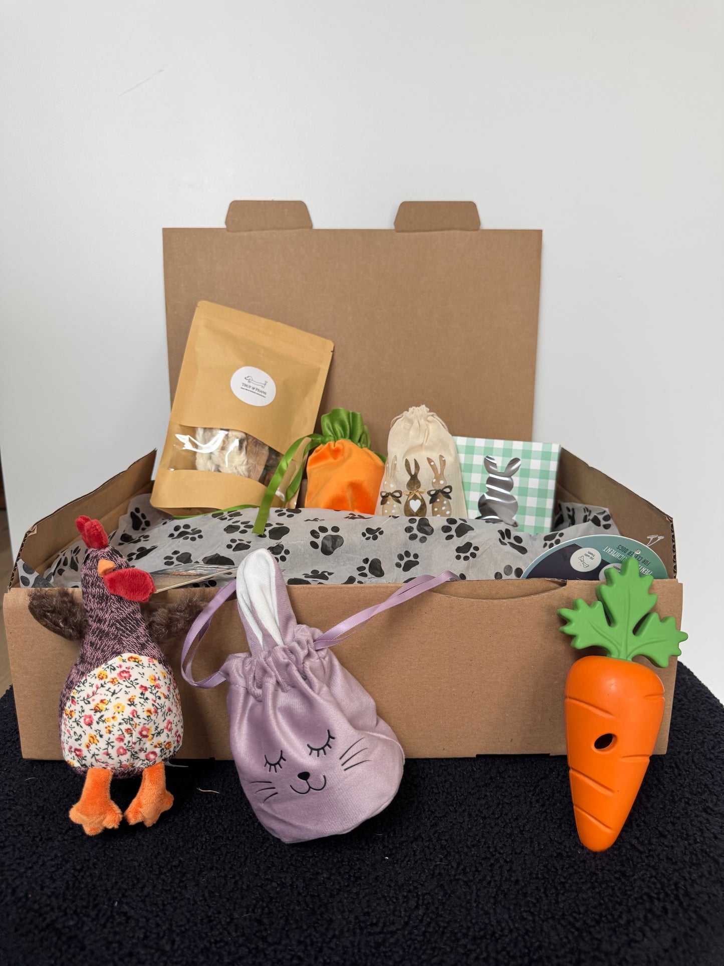 đThe Wagging Box (Halloween Edition)