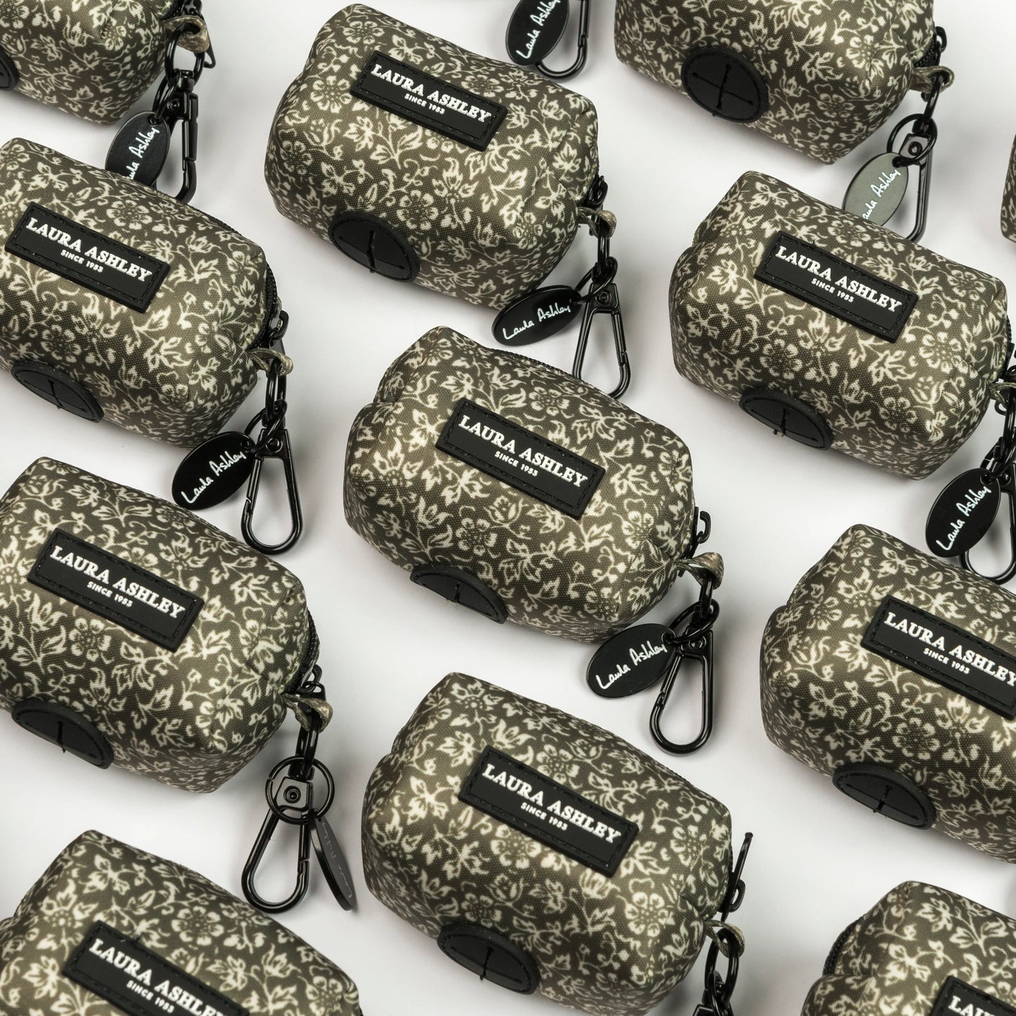 Distributeur de sacs à déjections canines Laura Ashley (4 couleurs)