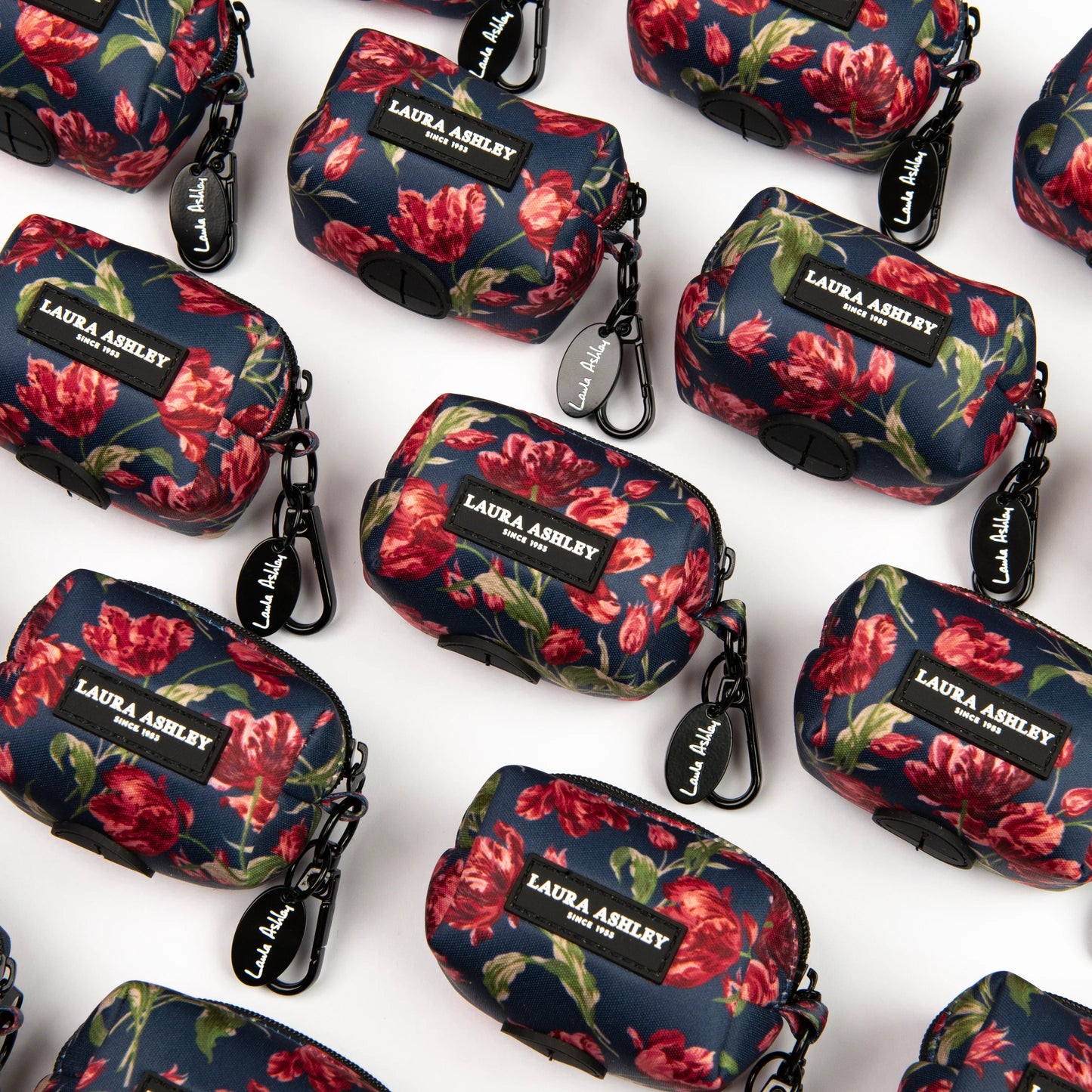 Distributeur de sacs à déjections canines Laura Ashley (4 couleurs)